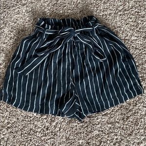 Striped American Eagle paper bag shorts.